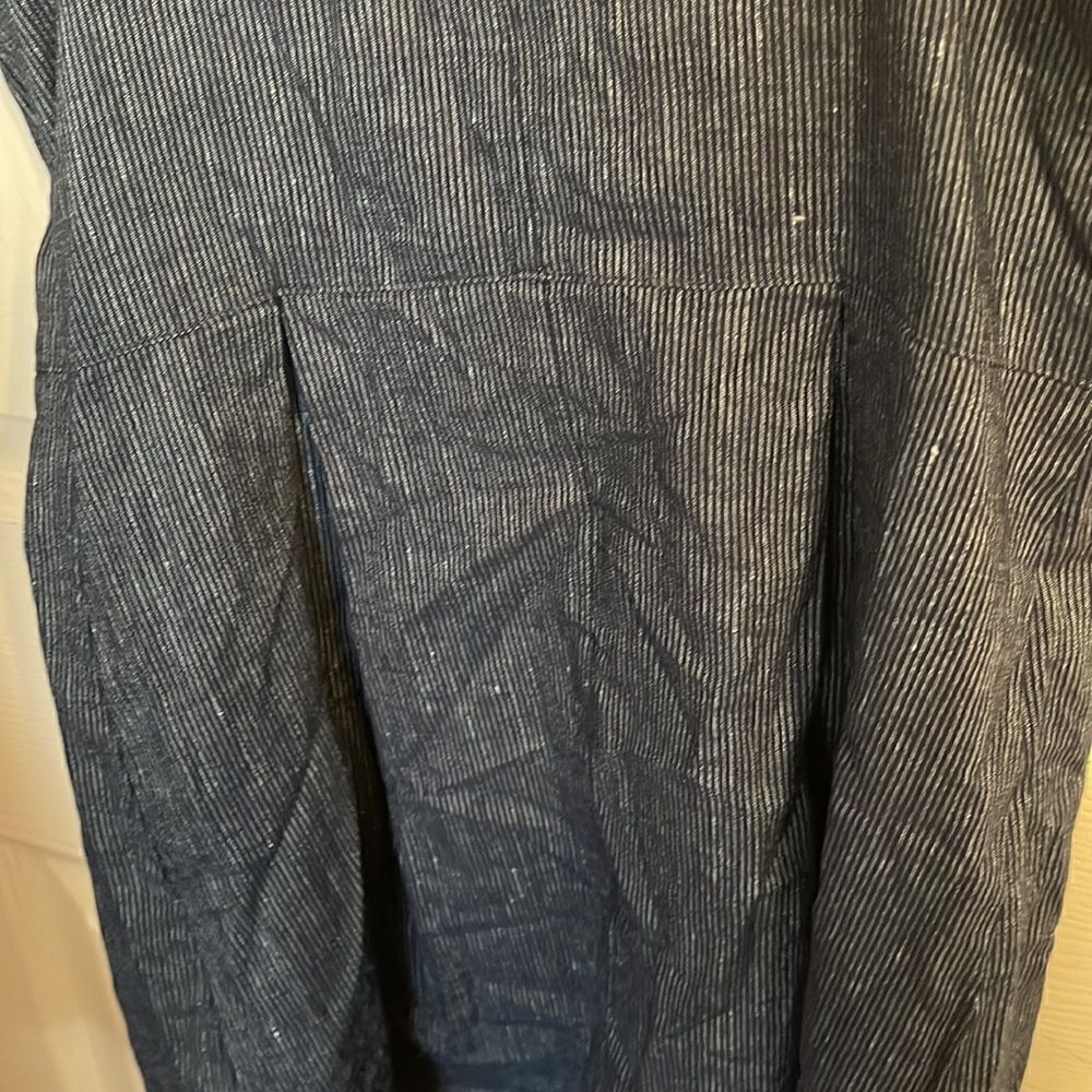 BCBG Generation Dress Size. 4 - Picture 4 of 6
